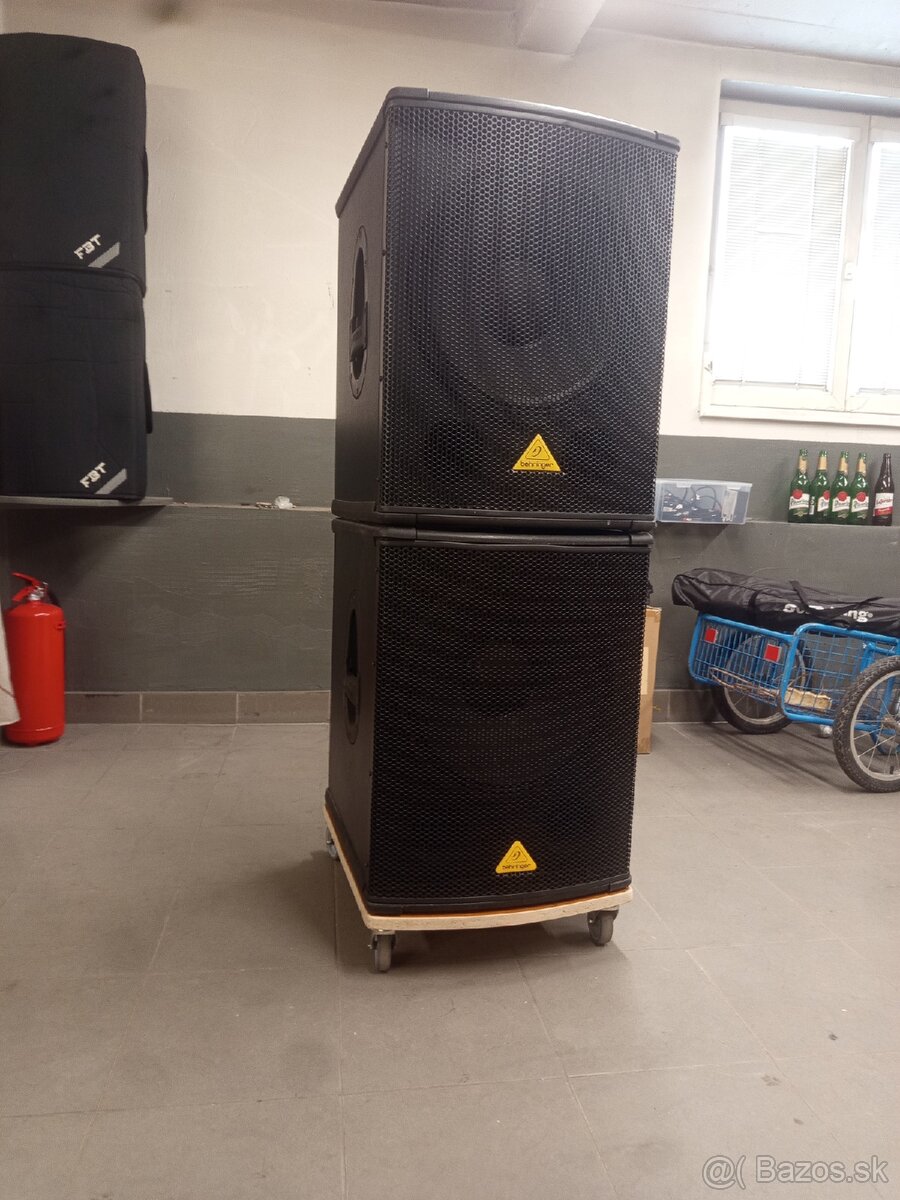Predám 2× Subwoofere Behringer b1500d pro - 2