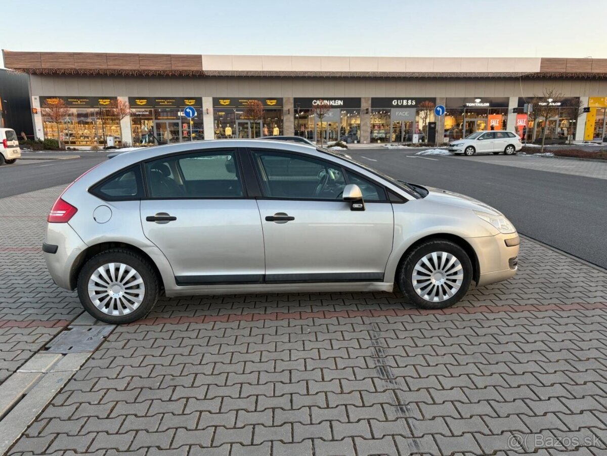 Citroen C4 1.4i 16V ČR STK 2/2028 - 2