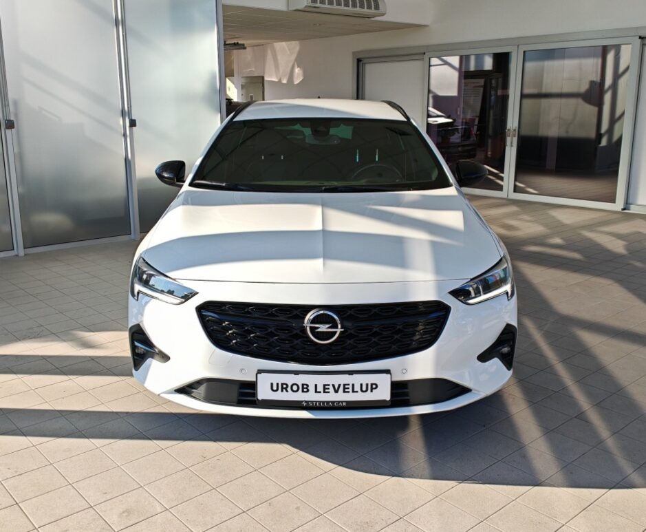 Opel Insignia ST 2.0 CDTi 128KW S Ultimate - 2