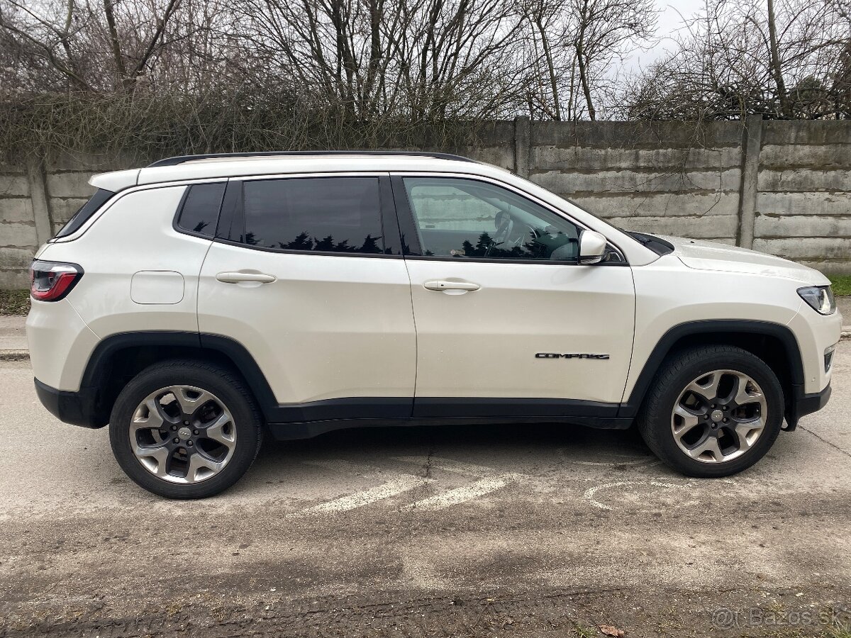 Jeep Compass 2018 Nová STK do 2028. Automat - 2