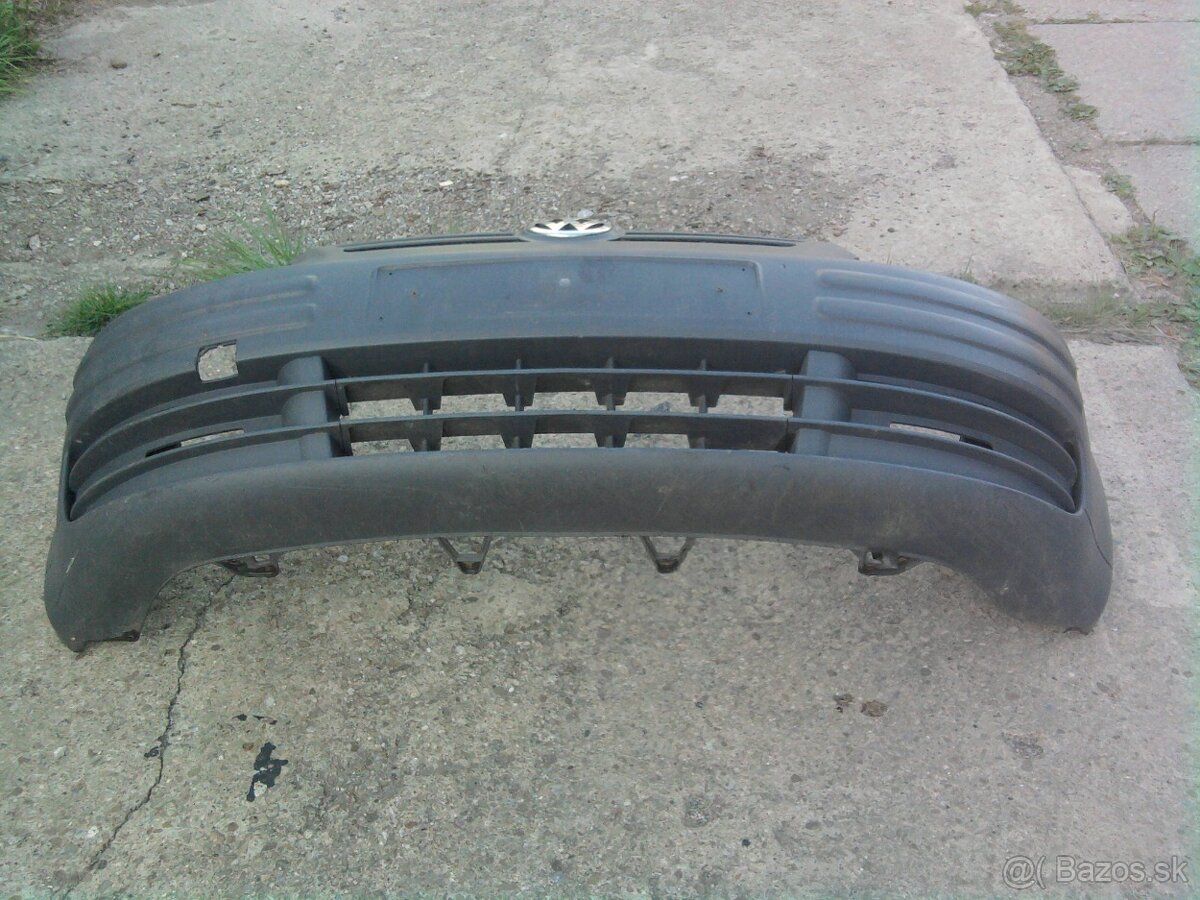 Predam predny naraznik na Vw caddy - 2