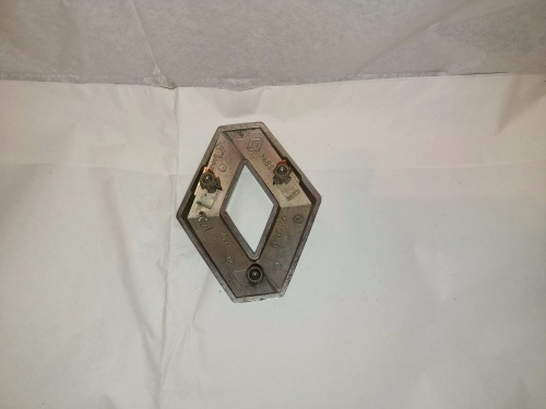 predny znak renault 9,5x7,5cm 20€ - 2