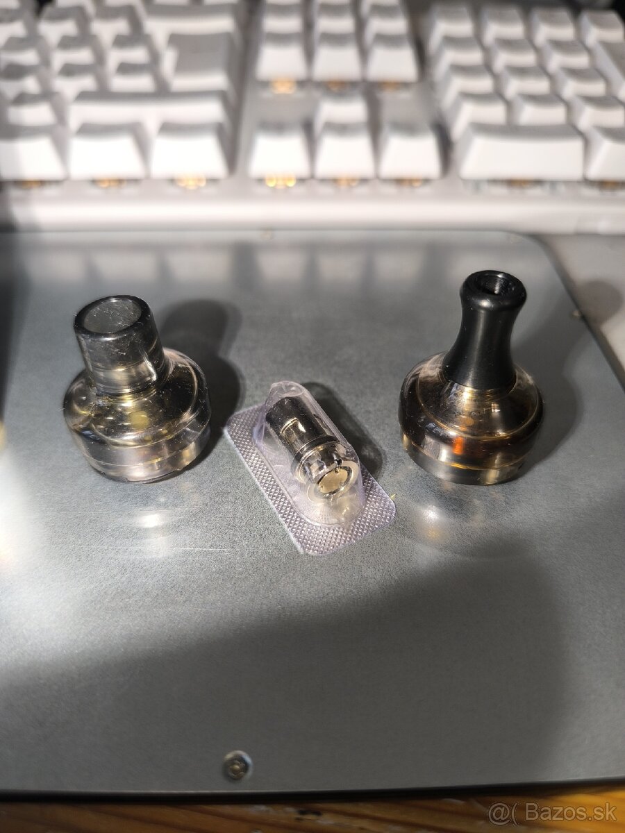 2 liqidy a nástavce na voopoo argus pro vape - 2