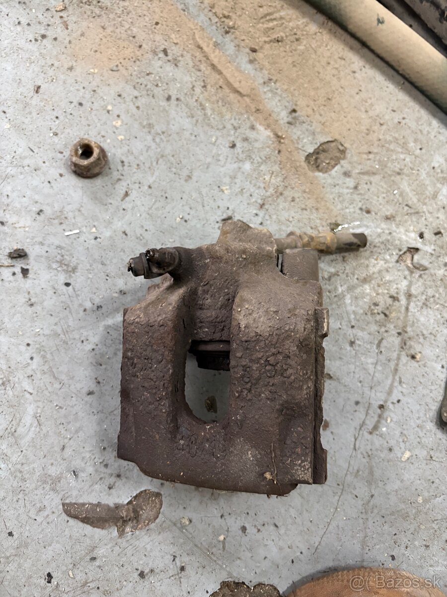 Predám zadné strmene na BMW e46 - 2