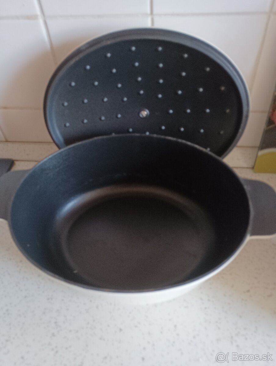 Liatinový pekáč - 2