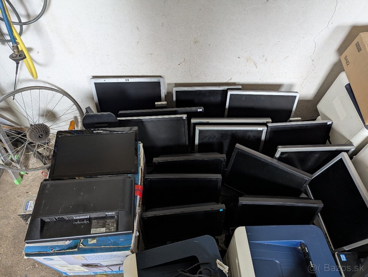 LCD Monitory - Mix značiek (Philips, Acer, Dell, HP) - od 5€ - 2