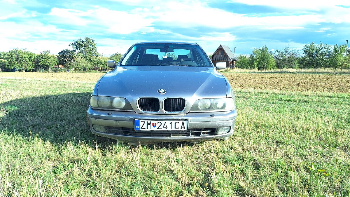 BMW 528i E39 - 2