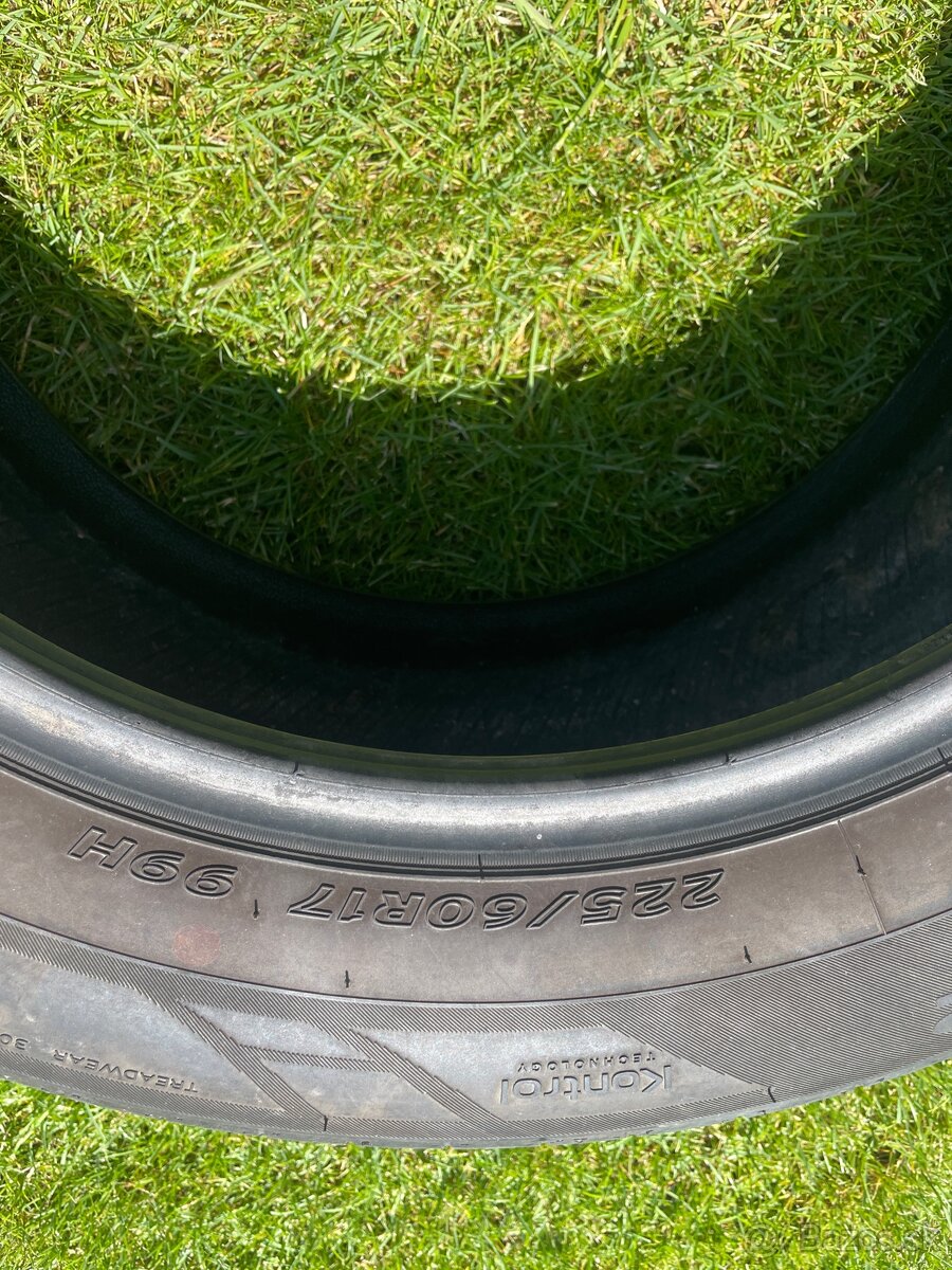 Pneumatiky 225/60R17 Hankook - 2