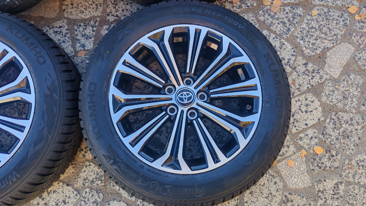 5x114,3 R17 --- TOYOTA COROLLA CROSS - 2