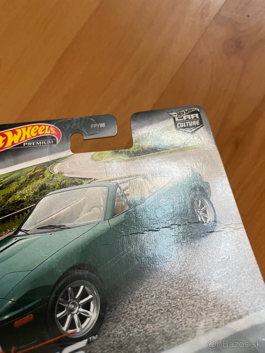 Hot Wheels Mazda Miata Premium - 2