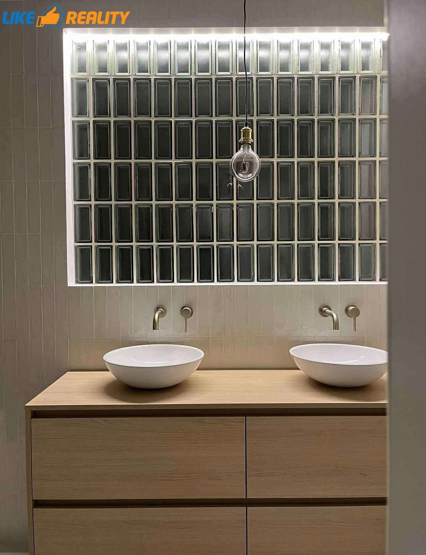 Prenájom veľkometrážneho 4izb. bytu na hranici Starého Mesta - 2