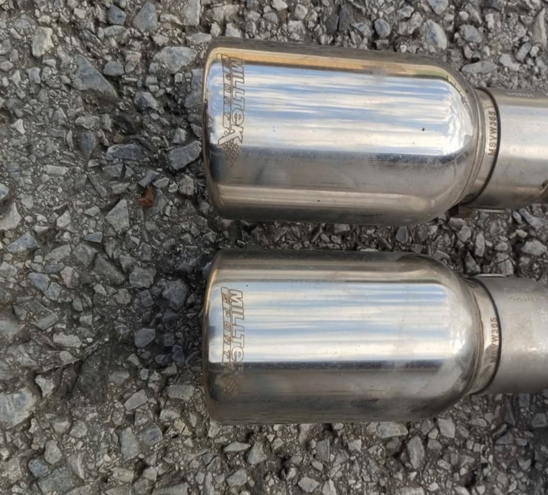 Milltek golf 5 gti - 2