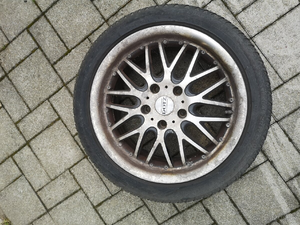 Disky DOTZ R17 ET35 - 2