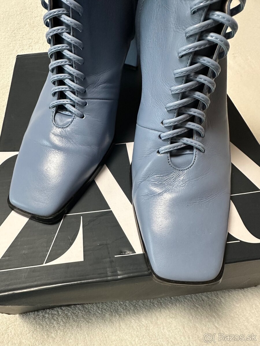 Modré kožené čižmičky zn. ZARA - 2
