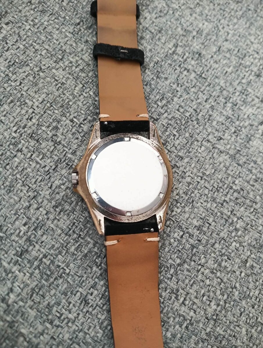 Retro hodinky Coronet, funkčné - 2