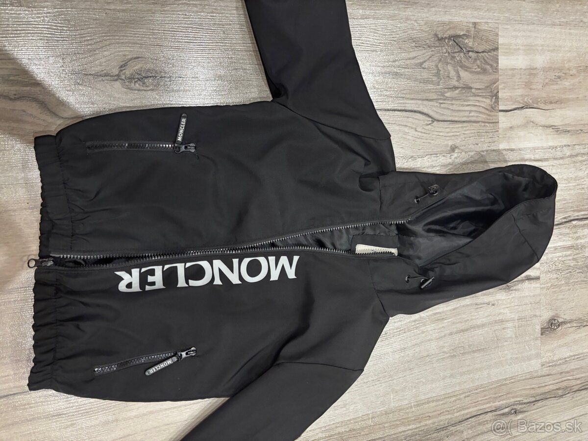 Monclear bunda - 2