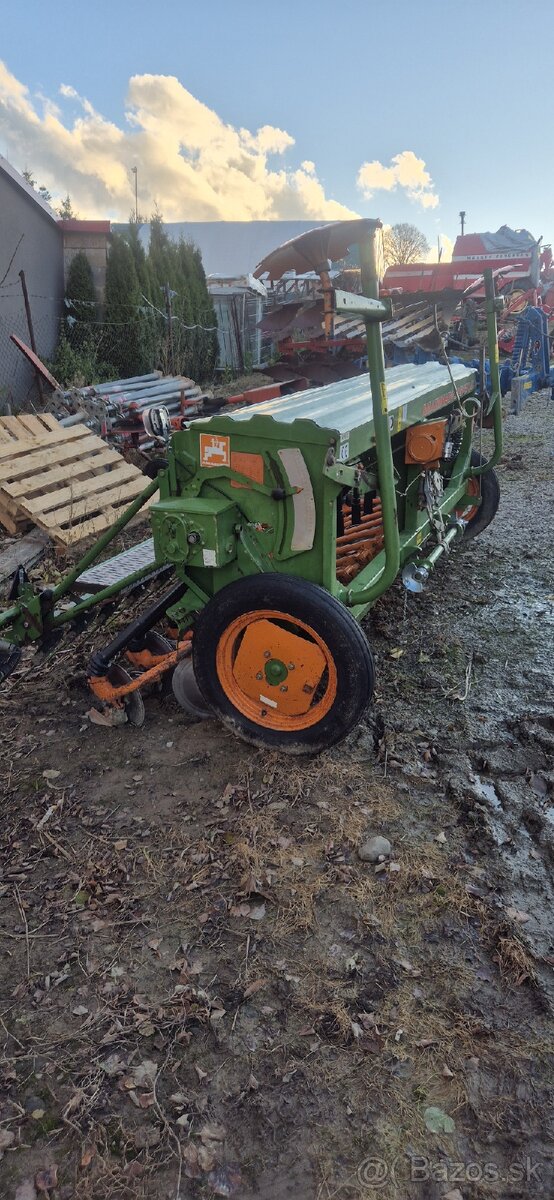 Diskova sejačka zn amazone D8 special - 2