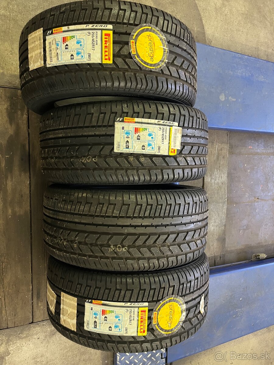255/45R17 Pirelli letne - 2