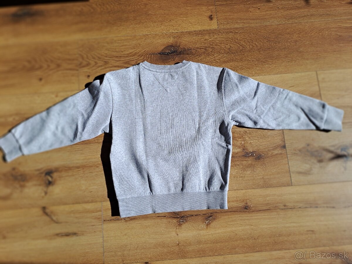 Predam detsku mikinu Tommy Hilfiger - 2