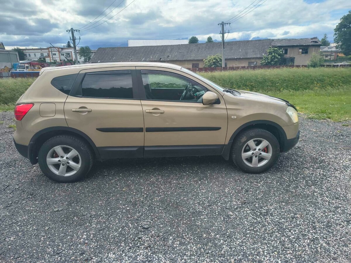 Nissan QASHQAI - 2