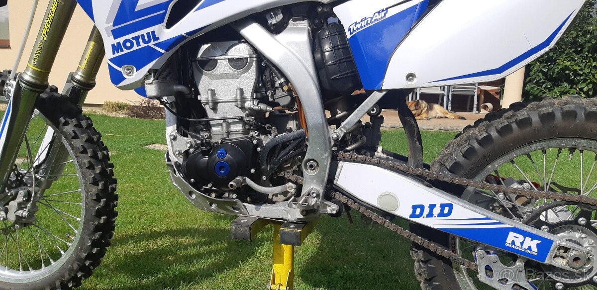 Yamaha YZF 450