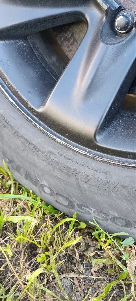 Pneumatiky CONTINENTAL 255/70/R16 M+S