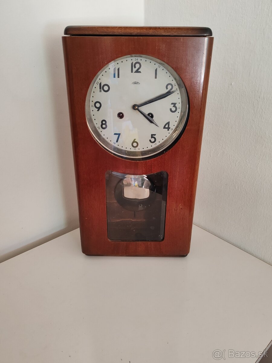 Starožitné kyvadlové hodiny - 2