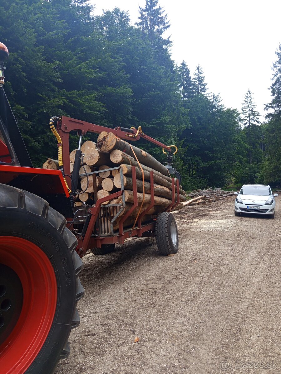 Predám vyvážačku,traktor - 2