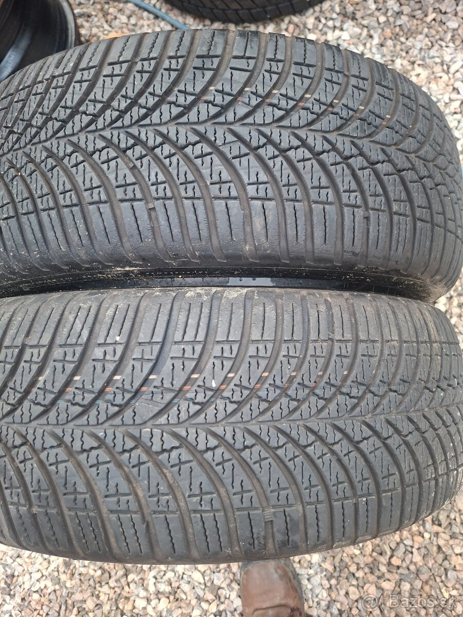 195/55R16 Goodyear ceľoročné - 2