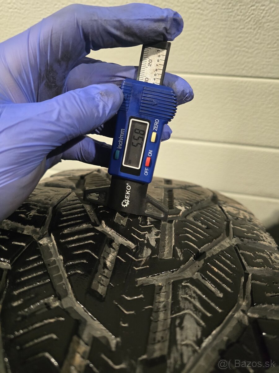 Zimné Pneu Riken SUV SNOW 235/65 R17 - 2