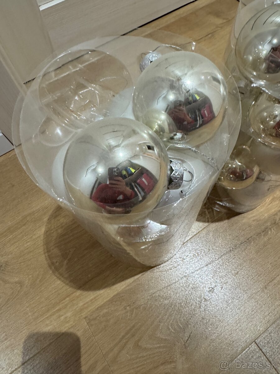 Sklenene vianocne gule 29ks, strieborné priemer 9cm - 2