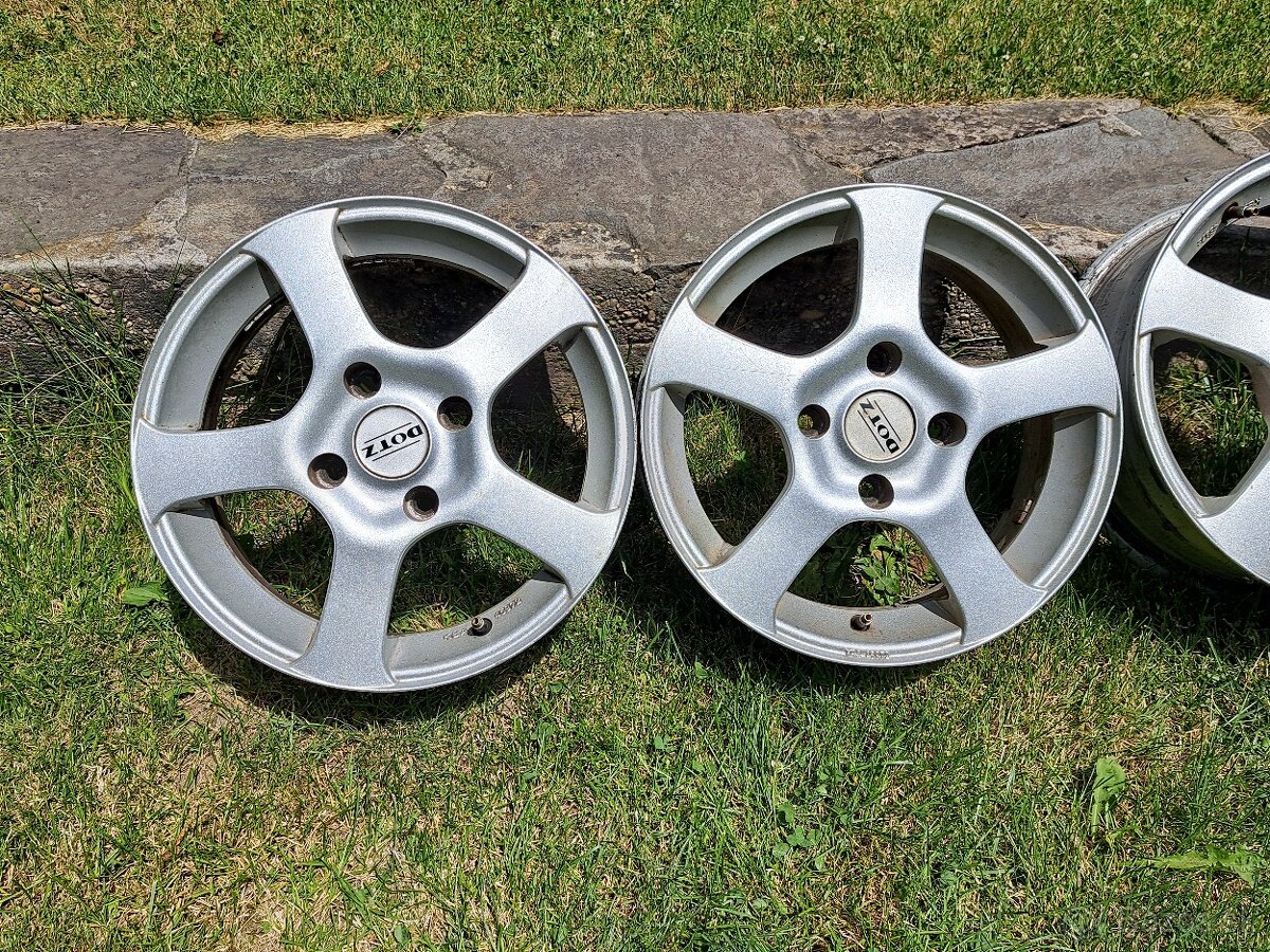 Elektrony Dotz 15 - 4x114,3 plus krytky Dotz - 2