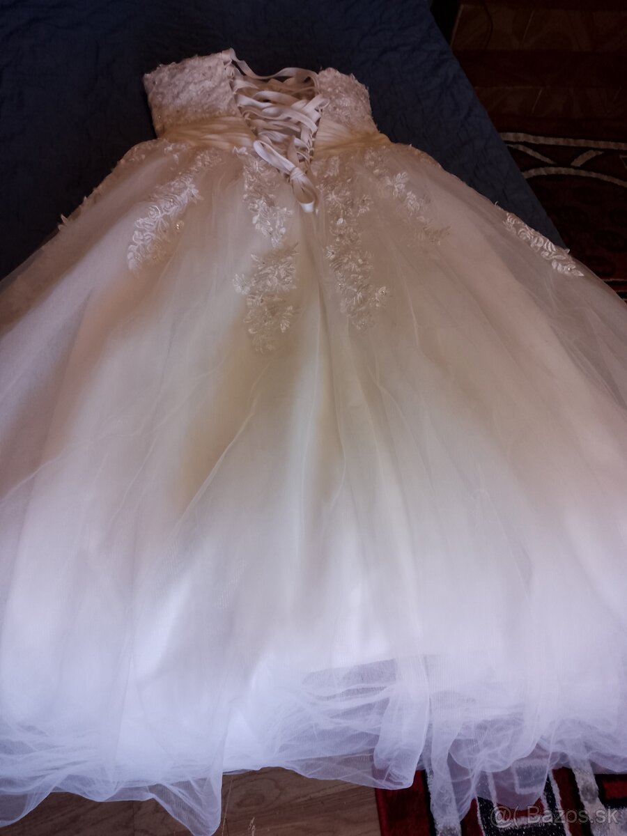 Predám svadobné šaty - 2