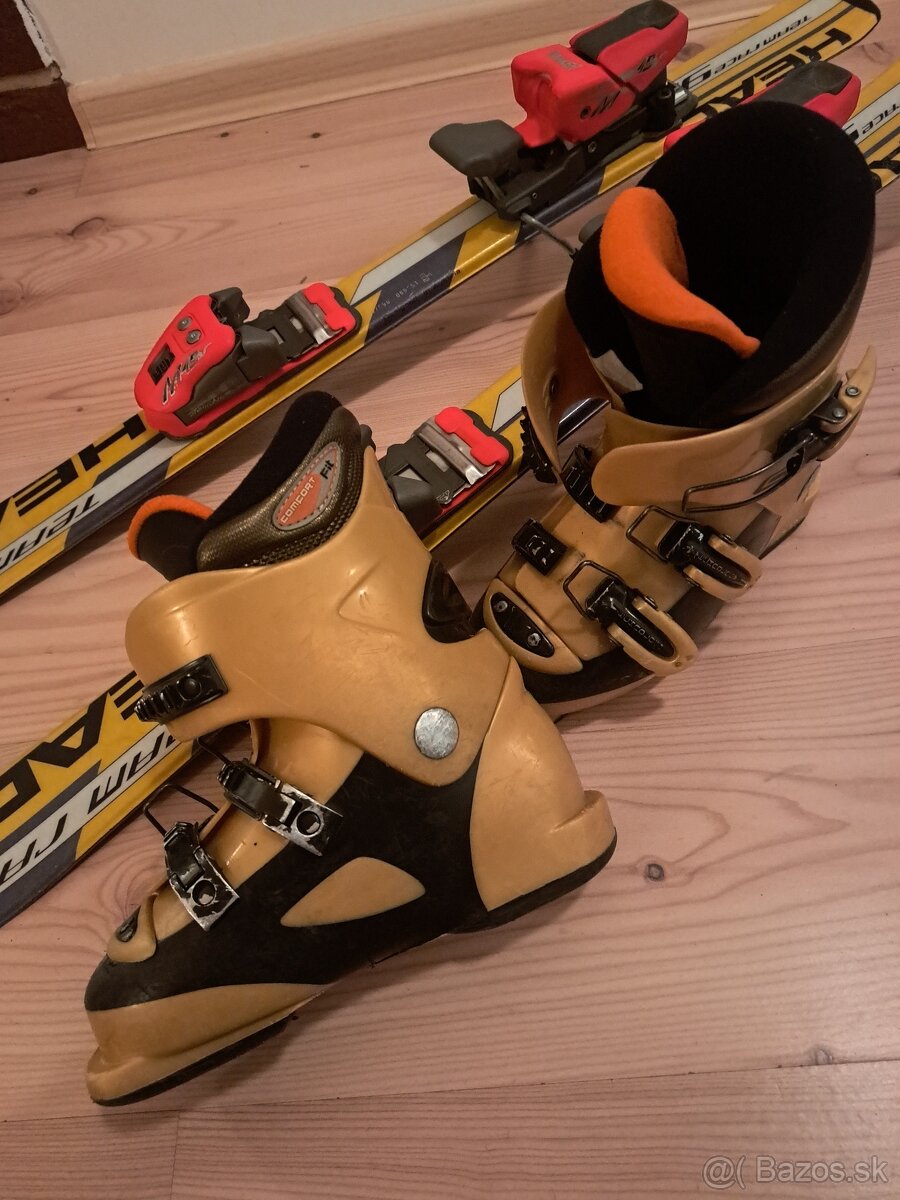 Lyže a lyžiarky 32-33 - 2