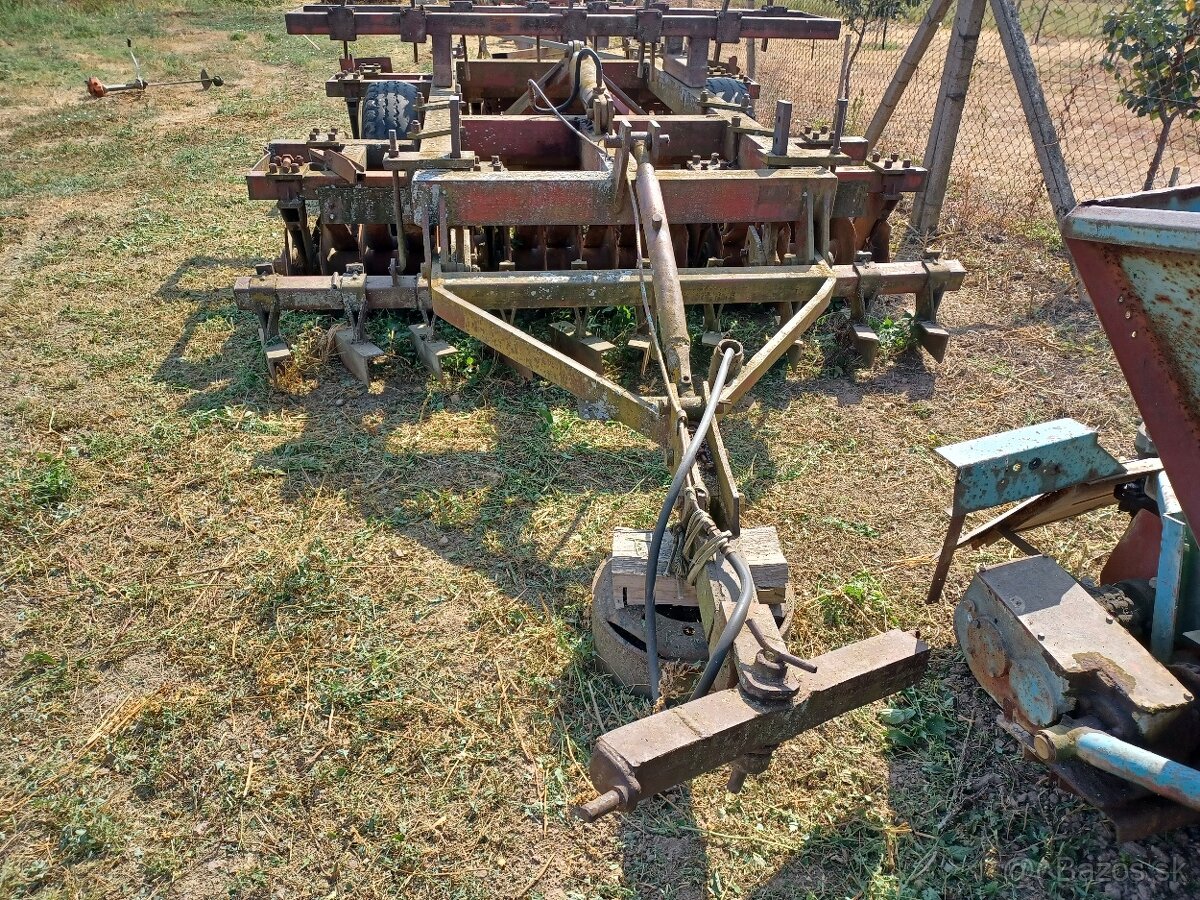 Predám multitiler HRUDOREZ RAU - 2