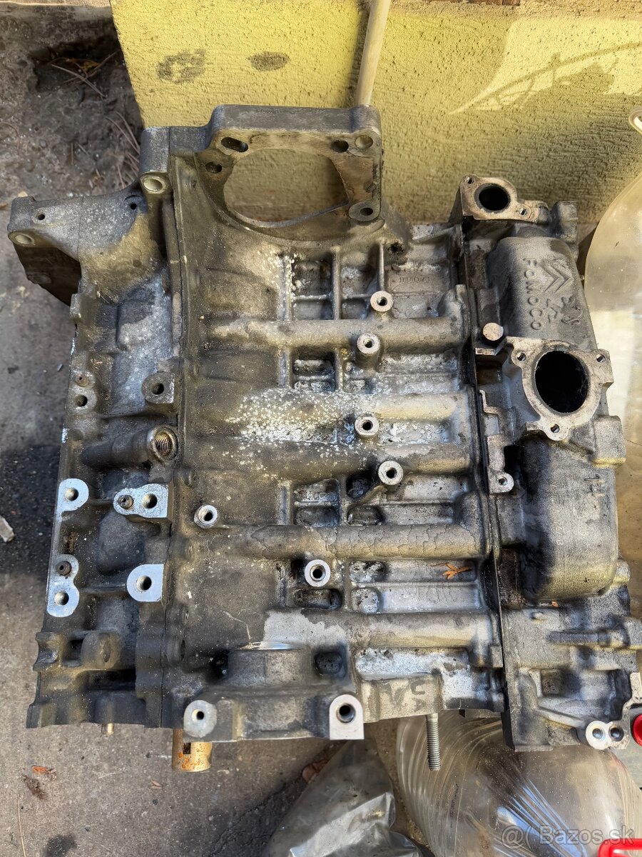 Rozpredam motor 1.6hdi DV6 - 2