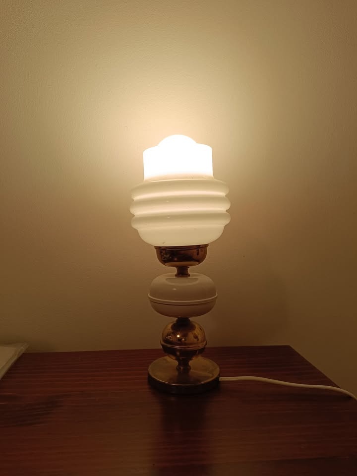 Retro lampa stolná - 2