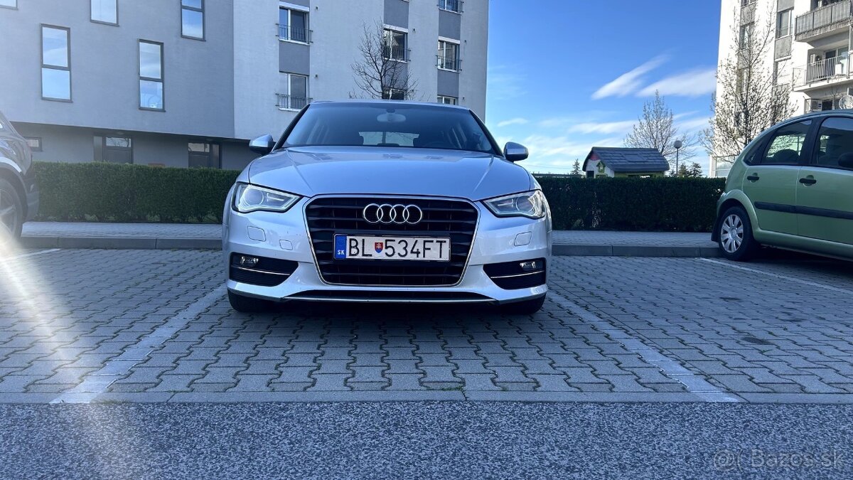 Audi A3 Sportback - 2