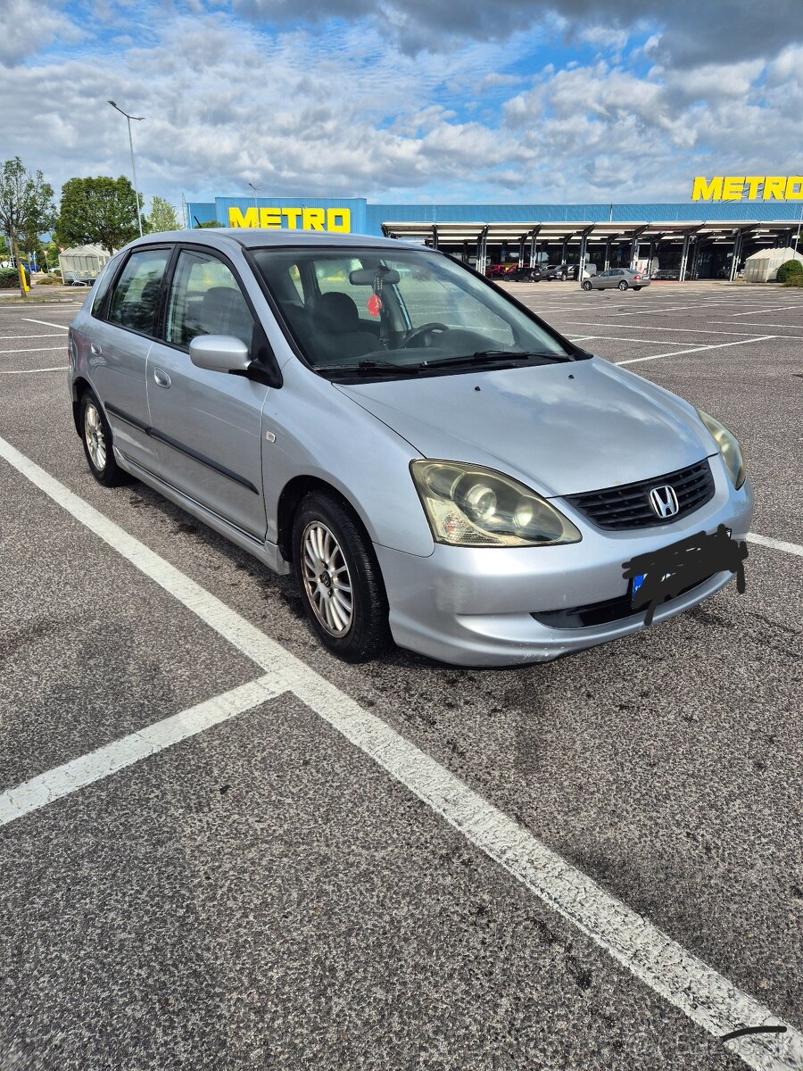 Honda Civic 7g - 2