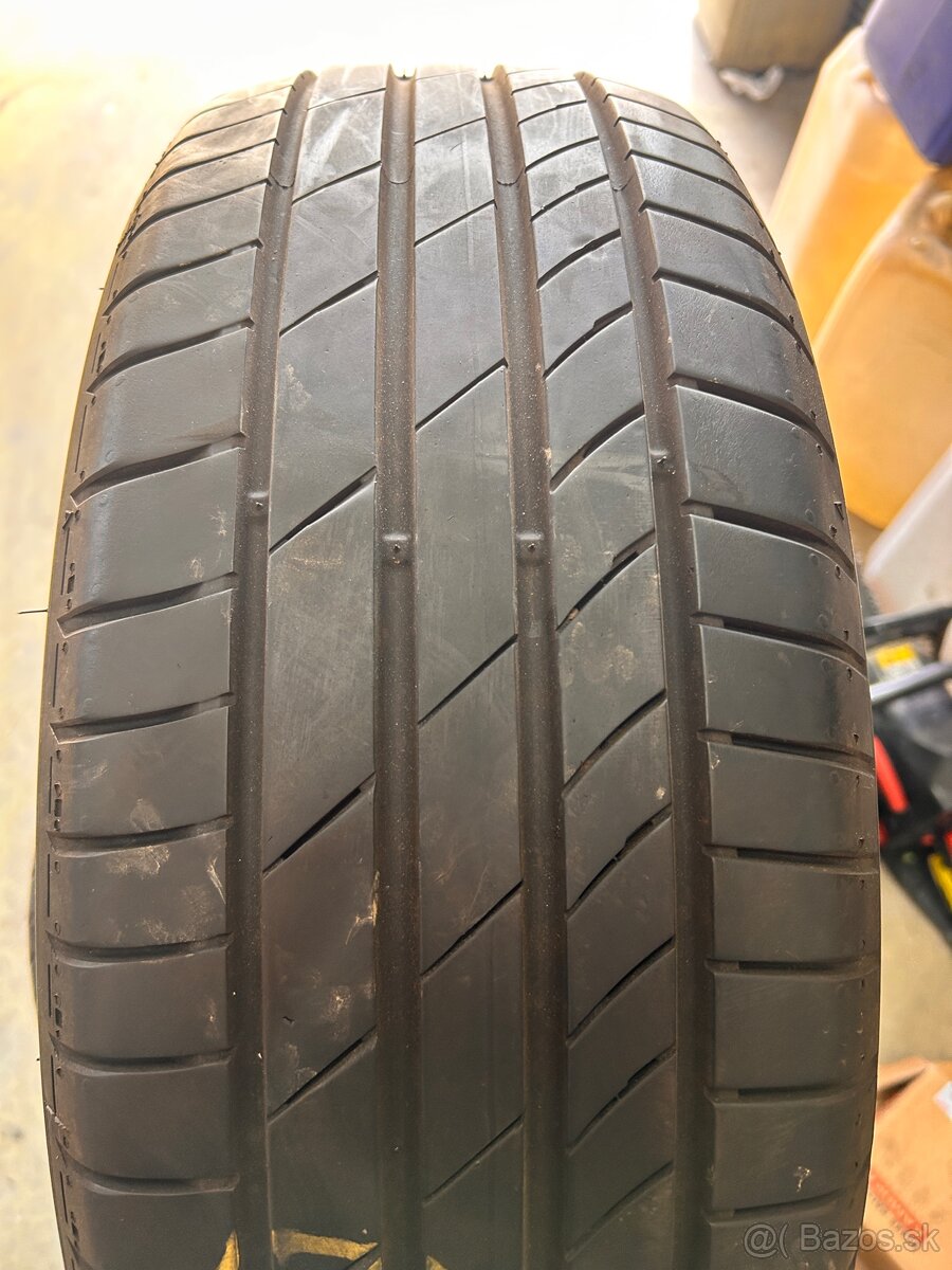 205/60r16 KUMHO ECSTA 4ks - 2