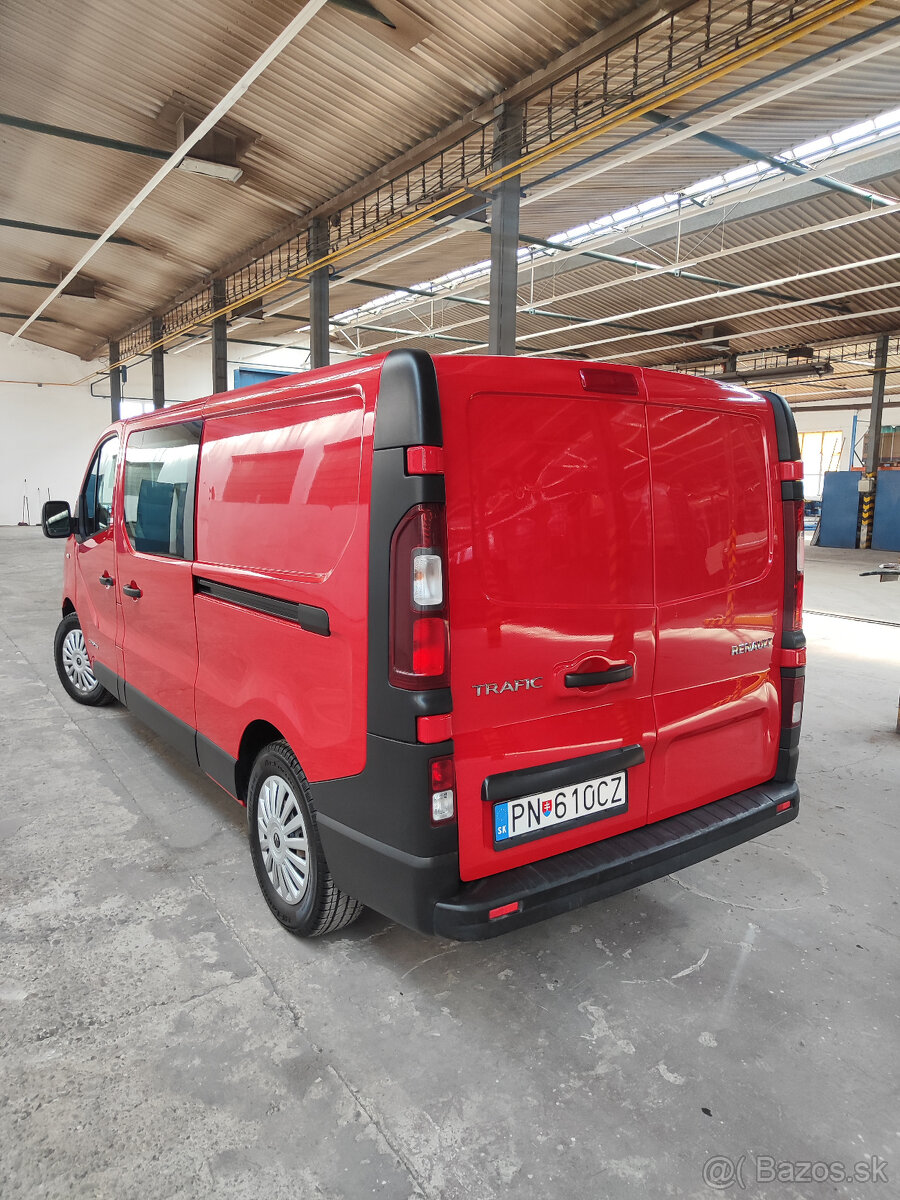Renault Trafic - 2