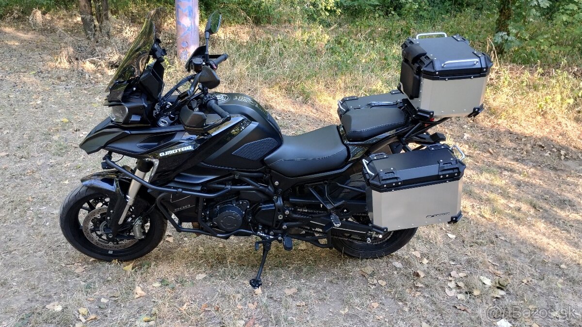 QJ MOTOR SRT 900S - 2