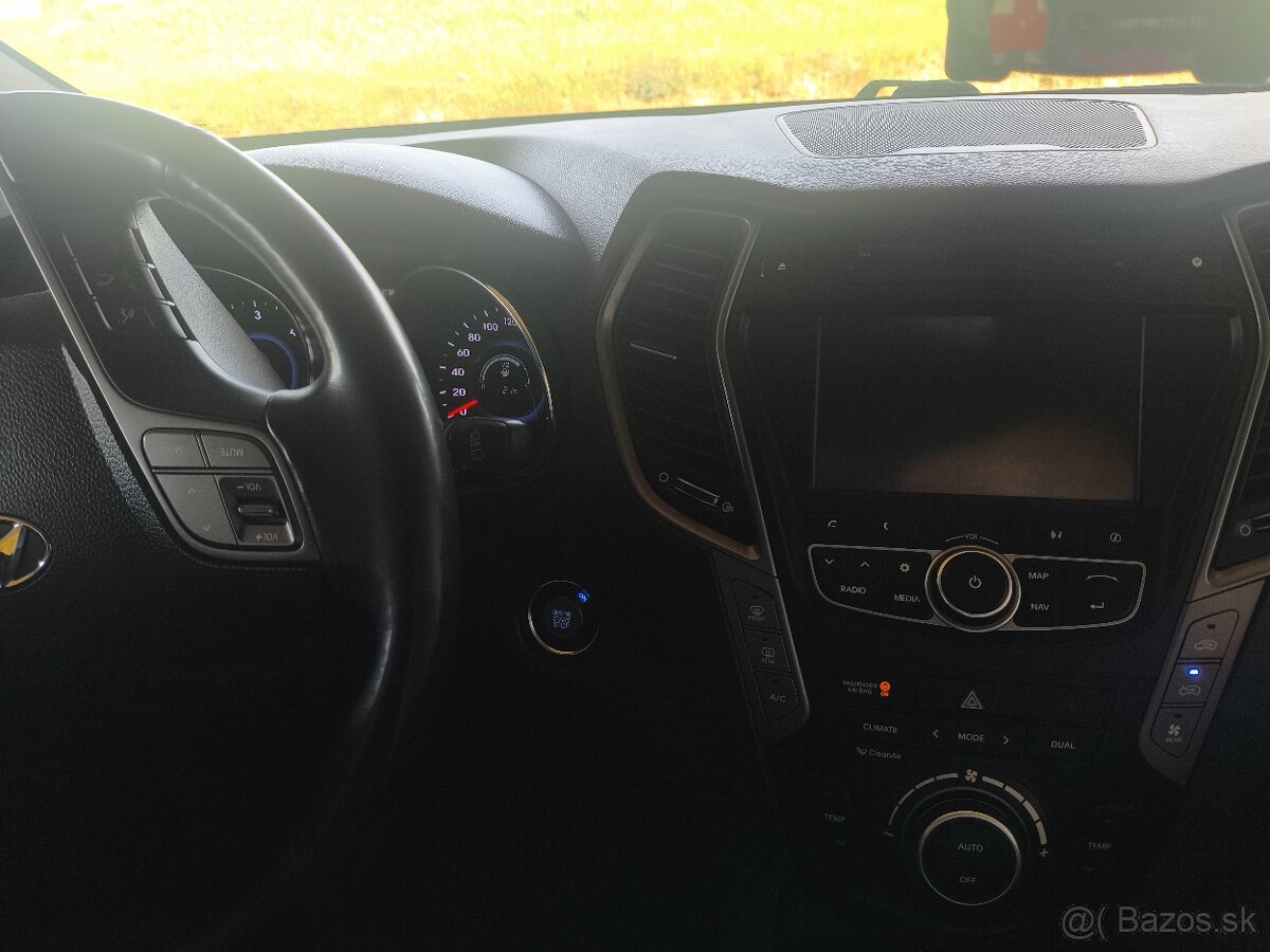 Hyundai grand Santafe 7 miest - 2