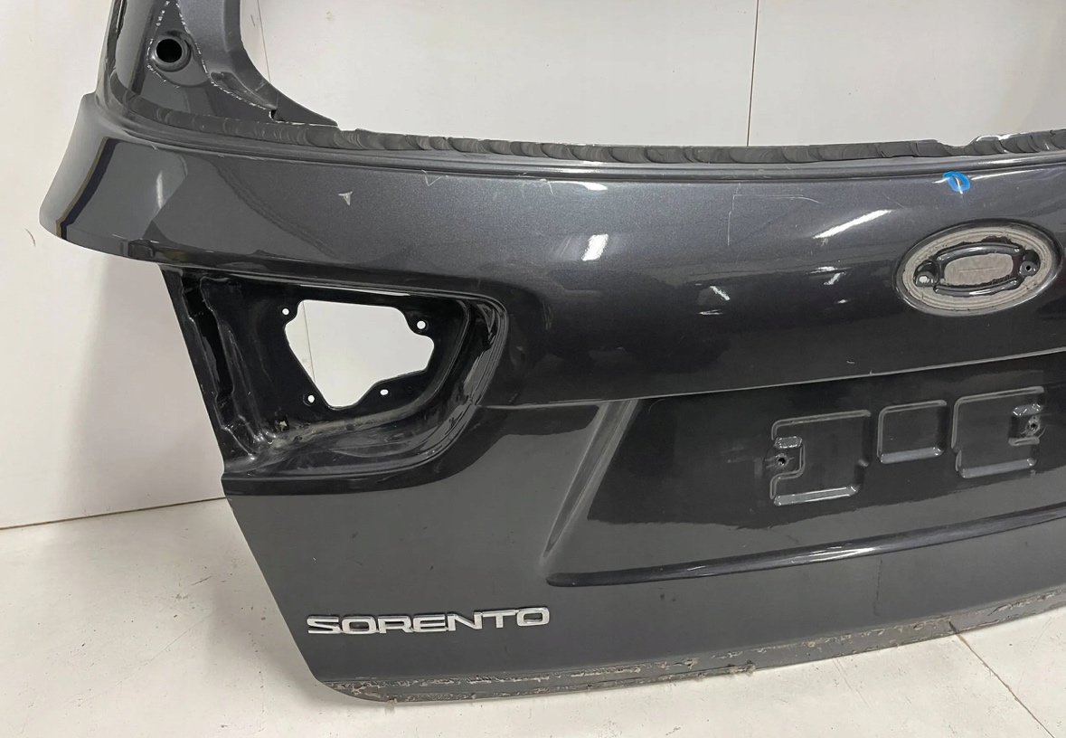 Kia Sorento 2015- 5. Piate kufrové dvere kufor - 2
