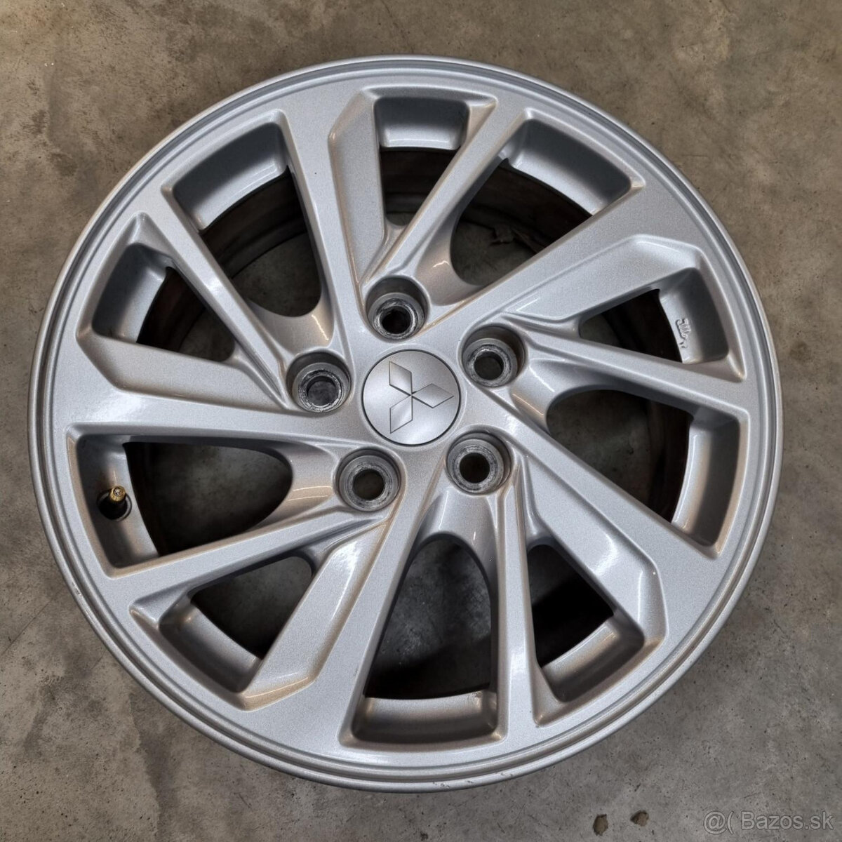 Hliníkové Mitsubishi disky 5x114.3 R16 6,5J ET38 - 2