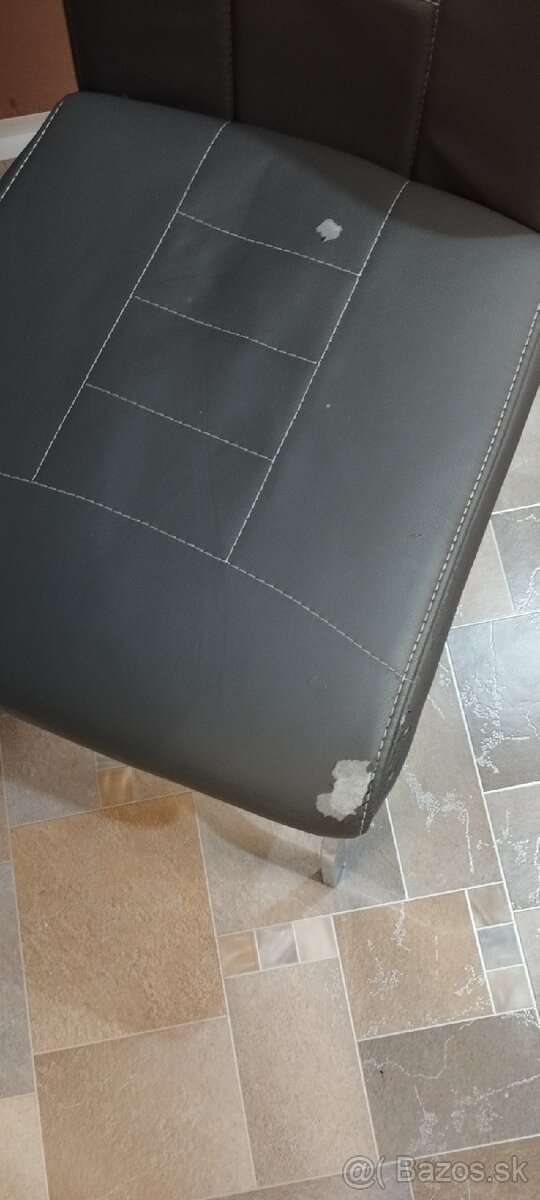 Jedálenské stoličky - 2