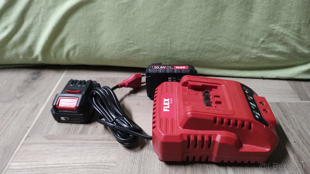 FLEX nabíjačka a dve batérie 10.8V / 2.5 Ah - 2