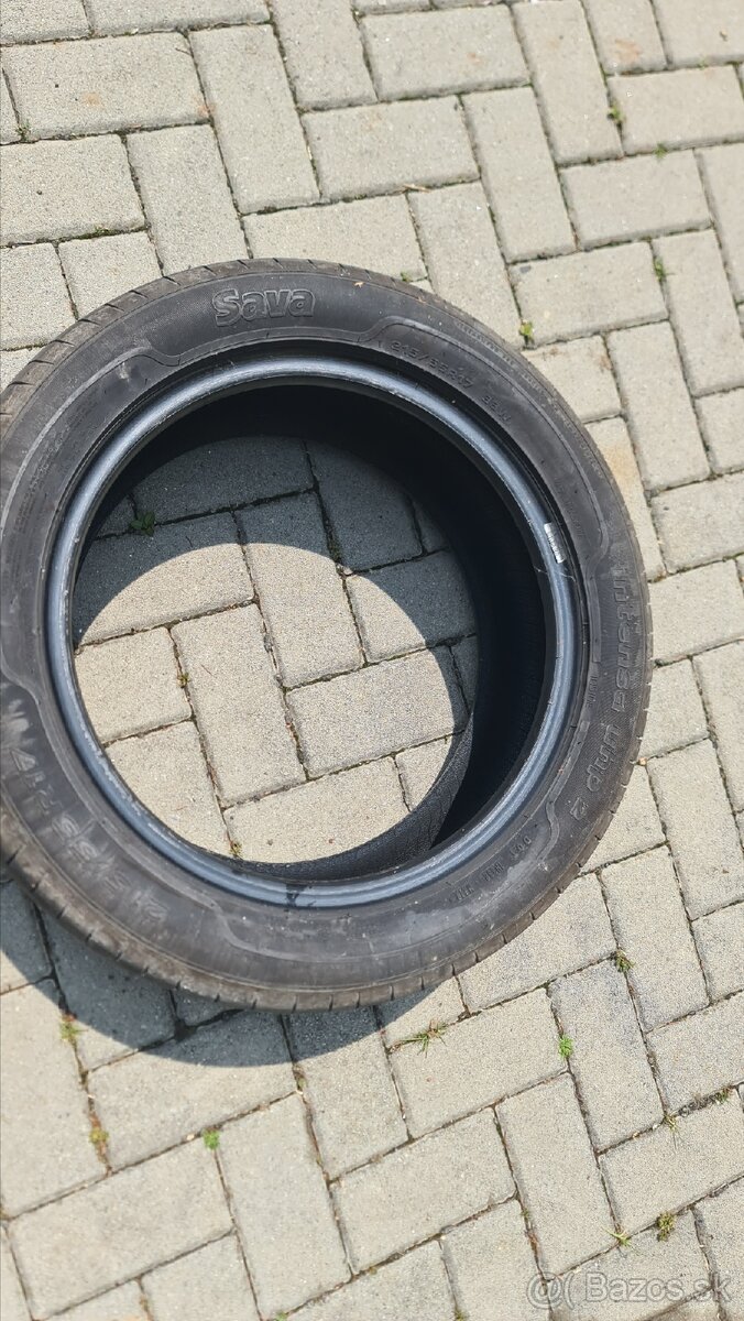 Na predaj 1ks Sava Intensa 2HP 215/55 R17 - 2