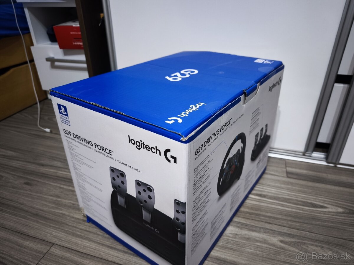 Predám herný volant Logitech g29 aj s riadiacou pákou - 2