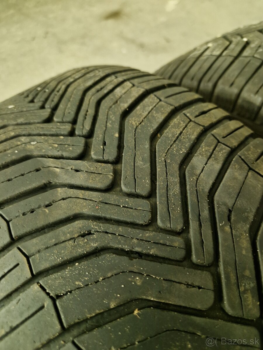 215/55R17 Letné pneumatiky - 2